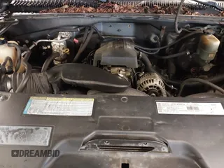 2000 GMC Sierra 1500 SLE with VIN 1GTEK19T0YZ211077, listed as a IAAI auction lot 41626980 with 224,823 mi miles and . Bid and sale history available at DreamBid. Image 10.