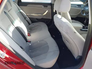 2018 Hyundai Sonata SE z VIN 5NPE24AF4JH615682, wystawiony jako IAAI lot #41888584 z przebiegiem 68 123 mil mil oraz . Historia ofert i sprzedaży dostępna na DreamBid. Obrazek 8.