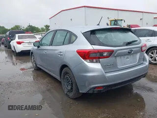 2021 Subaru Impreza z VIN 4S3GTAB67M3711258, wystawiony jako IAAI lot #41902316 z przebiegiem 11 441 mil mil oraz . Historia ofert i sprzedaży dostępna na DreamBid. Obrazek 3.