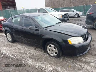 2010 Dodge Avenger SXT with VIN 1B3CC4FB6AN101568, listed as a IAAI auction lot 41588699 with 274,563 mi miles. Bid and sale history available at carsss.com. Image 1.