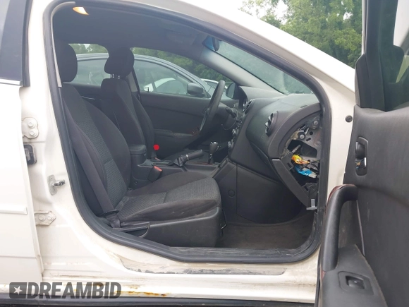 2007 Pontiac G6 G6 with VIN 1G2ZG58N774211123, listed as a IAAI auction lot 42349928 with 163,080 mi miles and . Bid and sale history available at DreamBid. Image 5.