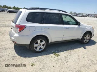 2009 Subaru Forester X with VIN JF2SH63629H722932, listed as a Copart auction lot 62602135 with 169,804 mi miles and Clean title. Bid and sale history available at DreamBid. Image 3.