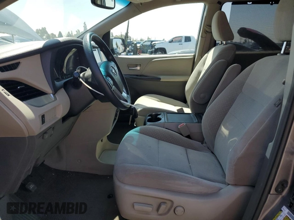 2017 Toyota Sienna LE Auto Access Seat with VIN 5TDKZ3DC0HS884552, listed as a Copart auction lot 54776825 with 59,262 mi miles and Salvage title. Bid and sale history available at DreamBid. Image 7.