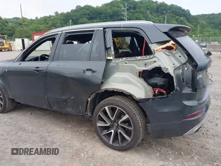 2021 Volvo XC90 Momentum with VIN YV4A22PK0M1761013, listed as a IAAI auction lot 42502579 with 70,914 mi miles and . Bid and sale history available at DreamBid. Image 6.