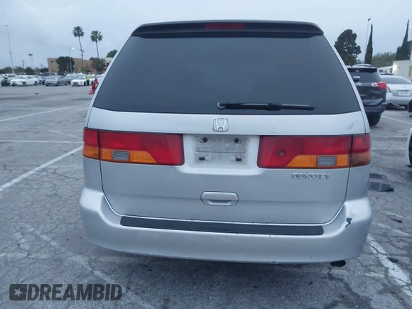 2002 Honda Odyssey LX z VIN 5FNRL18542B028358, wystawiony jako IAAI lot #41799092 z przebiegiem Nie podano mil oraz . Historia ofert i sprzedaży dostępna na DreamBid. Obrazek 17.