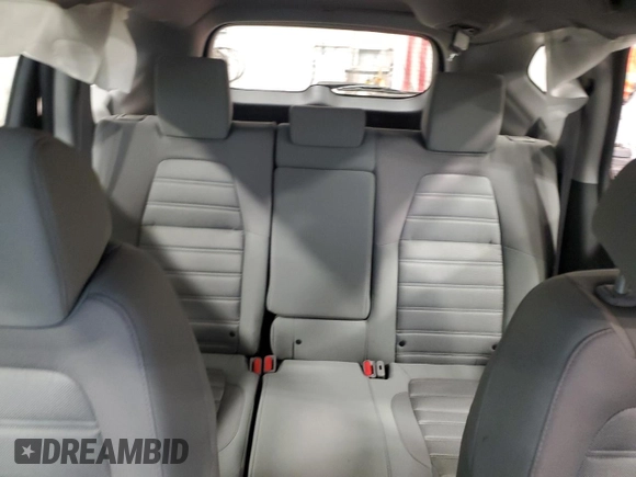 2019 Honda CR-V LX z VIN 2HKRW6H3XKH205824, wystawiony jako Copart lot #59087485 z przebiegiem Nie podano mil oraz Szkoda całkowita • Salvage title. Historia ofert i sprzedaży dostępna na DreamBid. Obrazek 10.
