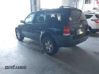 2004 Ford Escape XLT z VIN 1FMYU93114KB49698, wystawiony jako IAAI lot #42576733 z przebiegiem 317 848 mil mil oraz . Historia ofert i sprzedaży dostępna na DreamBid. Obrazek 3.