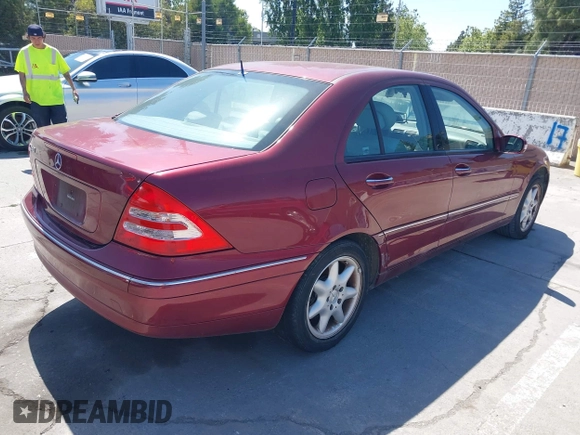 2001 Mercedes-Benz C 230/260/280/320 with VIN WDBRF61J21F056048, listed as a IAAI auction lot 42273081 with 138,637 mi miles and . Bid and sale history available at DreamBid. Image 4.