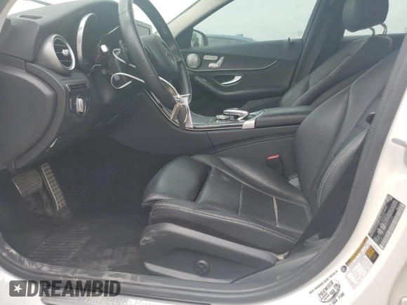 2015 Mercedes-Benz C 300 Luxury with VIN 55SWF4KB2FU093109, listed as a Copart auction lot 56883575 with 117,687 mi miles and Salvage title. Bid and sale history available at DreamBid. Image 7.