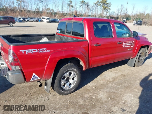 2014 Toyota Tacoma with VIN 3TMLU4EN5EM152759, listed as a IAAI auction lot 41726552 with 194,817 mi miles. Bid and sale history available at carsss.com. Image 4.