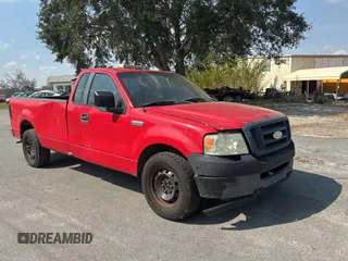 2007 Ford F-150 XL with VIN 1FTRF12W47KB40354, listed as a Copart auction lot 45381115 with 347,761 mi miles and Clean Title. Bid and sale history available at carsss.com. Image 1.