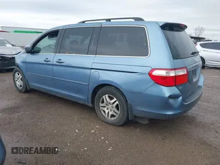 2007 Honda Odyssey EX-L z VIN 5FNRL38647B139018, wystawiony jako IAAI lot #41712602 z przebiegiem 243 473 mil mil oraz . Historia ofert i sprzedaży dostępna na DreamBid. Obrazek 3.