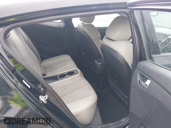 2012 Hyundai Veloster w/Gray Int with VIN KMHTC6AD4CU062034, listed as a IAAI auction lot 42371790 with 116,861 mi miles and . Bid and sale history available at DreamBid. Image 8.