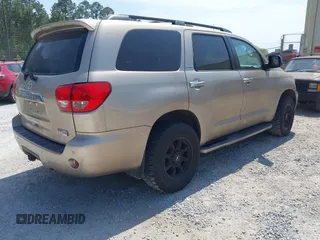 2008 Toyota Sequoia Ltd with VIN 5TDBY68A38S022777, listed as a IAAI auction lot 42027469 with 298,243 mi miles. Bid and sale history available at carsss.com. Image 4.