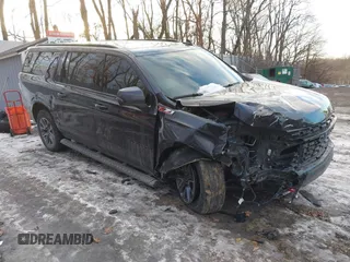 2023 Chevrolet Suburban z VIN 1GNSKDKL7PR559141, wystawiony jako IAAI lot #41444607 z przebiegiem 59 087 mil mil oraz . Historia ofert i sprzedaży dostępna na DreamBid. Obrazek 1.