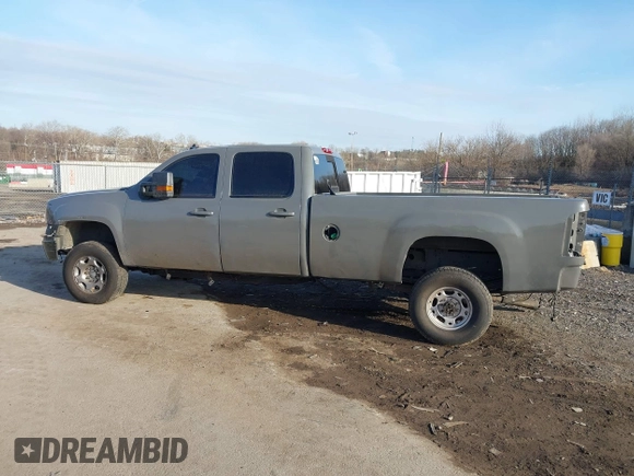 2008 GMC Sierra 3500HD SRW SLT z VIN 1GTHK33698F206358, wystawiony jako IAAI lot #41395304 z przebiegiem 280 645 mil mil oraz . Historia ofert i sprzedaży dostępna na DreamBid. Obrazek 21.