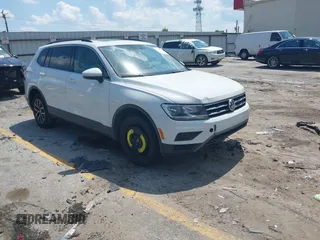 2019 Volkswagen Tiguan SE with VIN 3VV3B7AX9KM194511, listed as a IAAI auction lot 42555741 with 57,000 mi miles and . Bid and sale history available at DreamBid. Image 1.