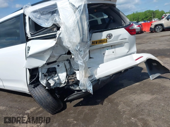 2017 Toyota Sienna LE Auto Access Seat with VIN 5TDKZ3DC7HS896262, listed as a IAAI auction lot 42147163 with 98,219 mi miles and . Bid and sale history available at DreamBid. Image 6.