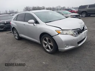 2009 Toyota Venza with VIN 4T3BK11A59U010886, listed as a IAAI auction lot 41516866 with 124,801 mi miles. Bid and sale history available at carsss.com. Image 1.