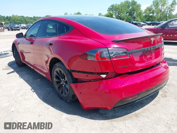 2017 Tesla Model S 100D with VIN 5YJSA1E46HF183568, listed as a IAAI auction lot 42626561 with 110,606 mi miles and . Bid and sale history available at DreamBid. Image 3.