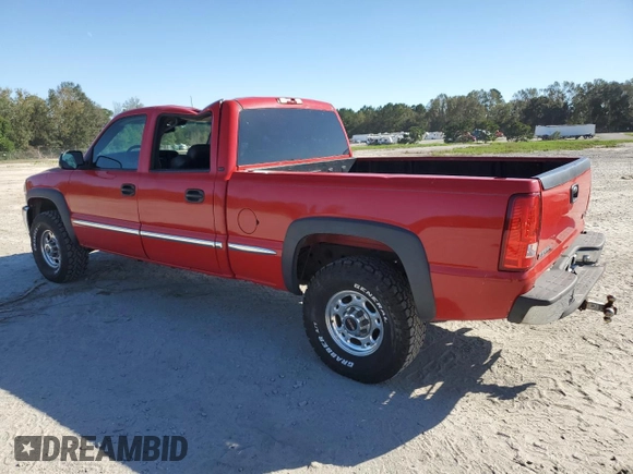 2001 GMC Sierra 1500HD SLE z VIN 1GTGC13U81F154156, wystawiony jako Copart lot #75496844 z przebiegiem 209 902 mil mil oraz Szkody całkowita. Historia ofert i sprzedaży dostępna na DreamBid. Obrazek 2.