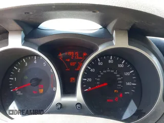 2015 Nissan Juke S with VIN JN8AF5MR5FT508159, listed as a IAAI auction lot 41977609 with 119,915 mi miles. Bid and sale history available at carsss.com. Image 7.