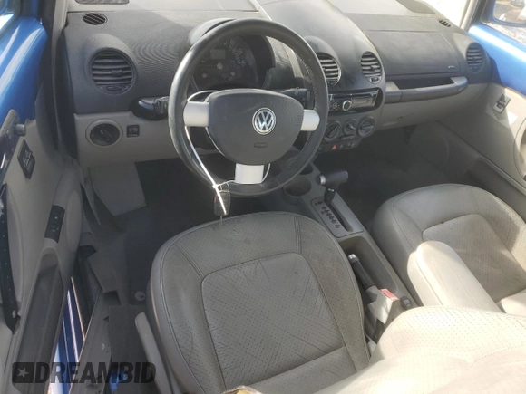 2001 Volkswagen Beetle GLS с VIN 3VWCB21C41M454761, выставлен на аукционе Copart как лот 77632914 с пробегом Не указан миль и Списание • Salvage title. История ставок и продаж доступна на DreamBid. Изображение 8.
