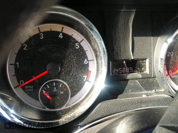 2014 Dodge Grand Caravan American Value with VIN 2C4RDGBG7ER345277, listed as a IAAI auction lot 42061355 with 145,889 mi miles and . Bid and sale history available at DreamBid. Image 7.