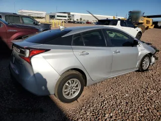 2019 Toyota Prius LE z VIN JTDL9RFU8K3000878, wystawiony jako Copart lot #49910575 z przebiegiem 169 918 mil mil oraz Szkoda całkowita • Salvage title. Historia ofert i sprzedaży dostępna na DreamBid. Obrazek 3.