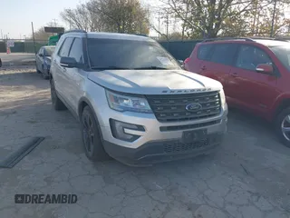 2017 Ford Explorer XLT with VIN 1FM5K7D89HGC13147, listed as a IAAI auction lot 41717582 with 139,990 mi miles and . Bid and sale history available at DreamBid. Image 1.