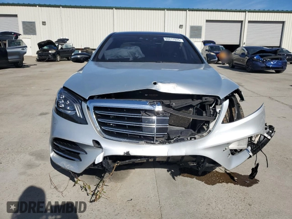 2020 Mercedes-Benz S-Class S 560 with VIN WDDUG8DB3LA502612, listed as a Copart auction lot 88217025 with 139,914 mi miles and Salvage Title. Bid and sale history available at carsss.com. Image 5.