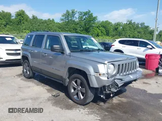 2016 Jeep Patriot Sport z VIN 1C4NJPBA9GD602318, wystawiony jako IAAI lot #42257584 z przebiegiem 152 277 mil mil oraz . Historia ofert i sprzedaży dostępna na DreamBid. Obrazek 1.