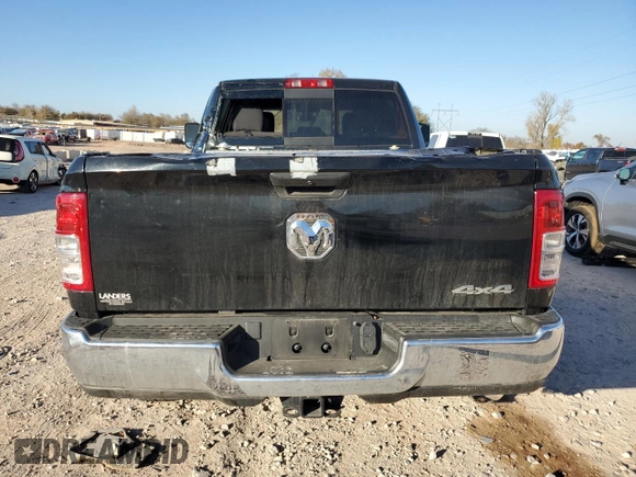2021 Ram 2500 Tradesman with VIN 3C6UR5CL8MG630884, listed as a Copart auction lot 82829694 with 261,153 mi miles and Salvage Title. Bid and sale history available at carsss.com. Image 6.