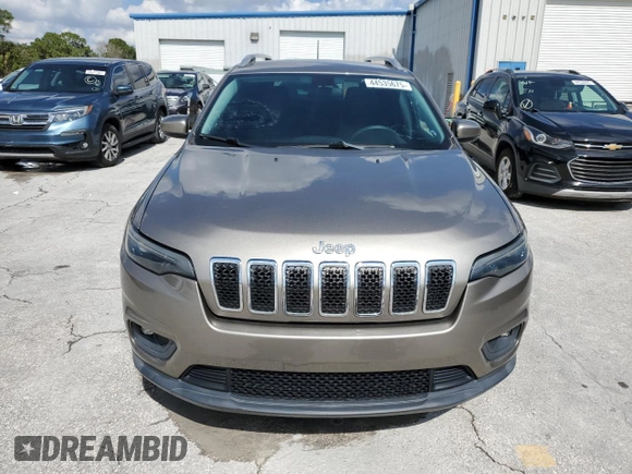 2019 Jeep Cherokee Latitude Plus with VIN 1C4PJLLX7KD109850, listed as a Copart auction lot 44535675 with 27,110 mi miles and Non Repairable. Bid and sale history available at DreamBid. Image 5.