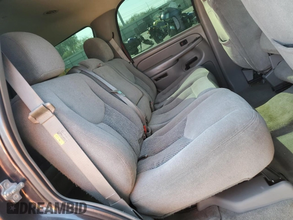 2006 Chevrolet Tahoe LS with VIN 1GNEC13V76R109139, listed as a Copart auction lot 70819274 with 179,717 mi miles and Salvage Title. Bid and sale history available at carsss.com. Image 11.
