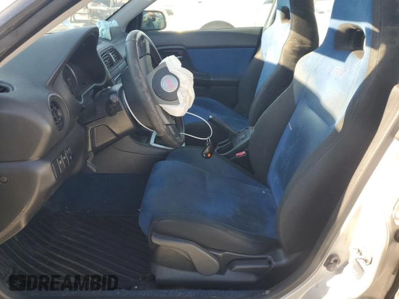 2004 Subaru Impreza WRX STI z VIN JF1GD70634L504794, wystawiony jako Copart lot #47649275 z przebiegiem 139 006 mil mil oraz Nie do naprawy • Non repairable. Historia ofert i sprzedaży dostępna na DreamBid. Obrazek 7.