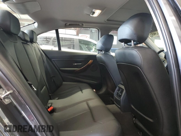 2014 BMW 3 Series 320i xDrive with VIN WBA3C3C53EF985375, listed as a Copart auction lot 62833435 with 75,726 mi miles and Salvage title. Bid and sale history available at DreamBid. Image 10.