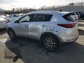 2017 Kia Sportage EX z VIN KNDPN3AC9H7032328, wystawiony jako Copart lot #47433485 z przebiegiem 140 336 mil mil oraz Nie do naprawy • Non repairable. Historia ofert i sprzedaży dostępna na DreamBid. Obrazek 2.