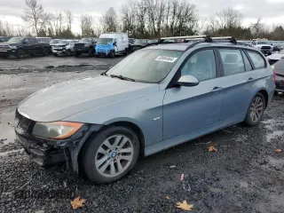 2007 BMW 3 Series 328i with VIN WBAVS13527FX16321, listed as a Copart auction lot 83984964 with 189,655 mi miles and Salvage Title. Bid and sale history available at carsss.com. Image 1.