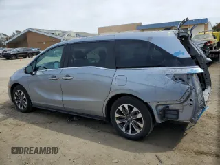 2021 Honda Odyssey EX-L with VIN 5FNRL6H74MB010119, listed as a Copart auction lot 52353355 with 39,366 mi miles and Salvage Title. Bid and sale history available at DreamBid. Image 2.