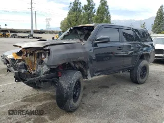 2020 Toyota 4Runner SR5 with VIN JTEBU5JR9L5791980, listed as a Copart auction lot 45609055 with Not provided miles and Non repairable. Bid and sale history available at DreamBid. Image 1.