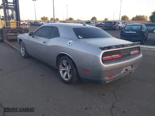 2015 Dodge Challenger SXT with VIN 2C3CDZAG7FH718154, listed as a IAAI auction lot 41755165 with 139,153 mi miles. Bid and sale history available at carsss.com. Image 3.