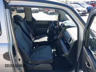 2008 Honda Element LX with VIN 5J6YH18388L017374, listed as a IAAI auction lot 41795587 with 235,845 mi miles and . Bid and sale history available at DreamBid. Image 5.