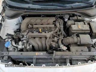 2021 Hyundai Accent SE z VIN 3KPC24A67ME147852, wystawiony jako Copart lot #56065625 z przebiegiem 77 003 mil mil oraz Szkoda całkowita • Salvage title. Historia ofert i sprzedaży dostępna na DreamBid. Obrazek 11.