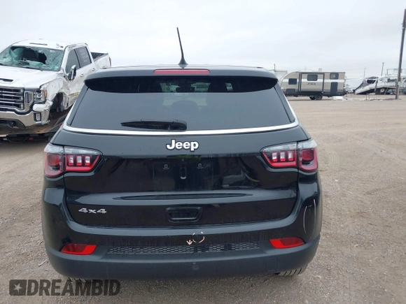 2024 Jeep Compass Sport с VIN 3C4NJDAN9RT105303, выставлен на аукционе IAAI как лот 41554518 с пробегом 10 798 миль миль и . История ставок и продаж доступна на DreamBid. Изображение 16.