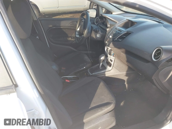 2018 Ford Fiesta SE with VIN 3FADP4EJ5JM109578, listed as a IAAI auction lot 41162686 with 92,267 mi miles. Bid and sale history available at carsss.com. Image 5.