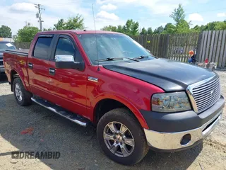 2008 Ford F-150 XLT z VIN 1FTPW145X8FB24486, wystawiony jako IAAI lot #42660049 z przebiegiem 82 898 mil mil oraz . Historia ofert i sprzedaży dostępna na DreamBid. Obrazek 1.