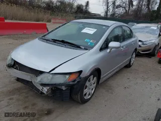 2008 Honda Civic Sdn LX with VIN 2HGFA16528H321854, listed as a IAAI auction lot 41886663 with 179,241 mi miles. Bid and sale history available at carsss.com. Image 2.