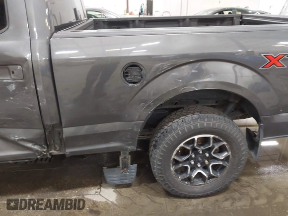 2016 Ford F-150 XLT z VIN 1FTFW1EG8GFA91854, wystawiony jako IAAI lot #42532752 z przebiegiem 82 010 mil mil oraz . Historia ofert i sprzedaży dostępna na DreamBid. Obrazek 17.