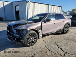 2024 Cadillac LYRIQ Sport z VIN 1GYKPWRK9RZ123889, wystawiony jako Copart lot #80591984 z przebiegiem 3 036 mil mil oraz Szkoda całkowita • Salvage title. Historia ofert i sprzedaży dostępna na DreamBid. Obrazek 1.